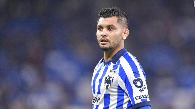 Rayados de Monterrey anuncia que el futbolista Jesús "Tecatito" Corona será sancionado