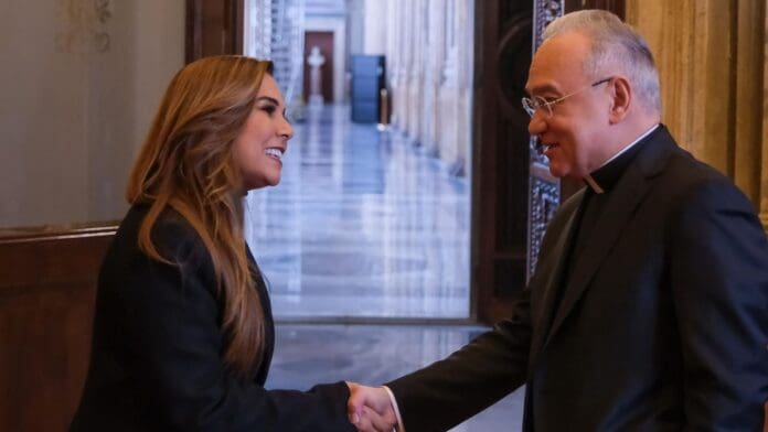 Durante su visita a El Vaticano, Mara Lezama dejó claro que la administración estatal y el gobierno federal buscan el bienestar de la gente.
