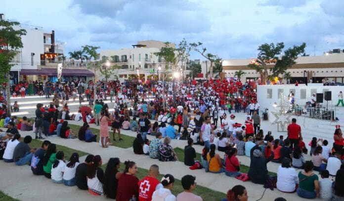 Lili Campos, promueve la capacitación para el autoempleo