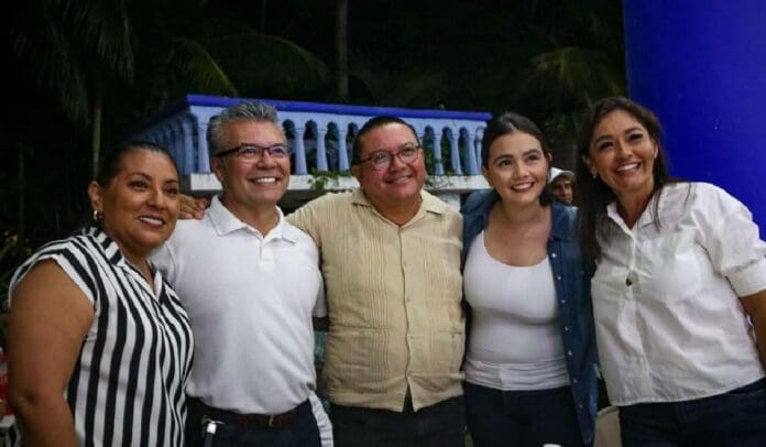 La diputada María Jose Osorio convivió con los playenses en una multitudinaria preposada el pasado fin de semana.