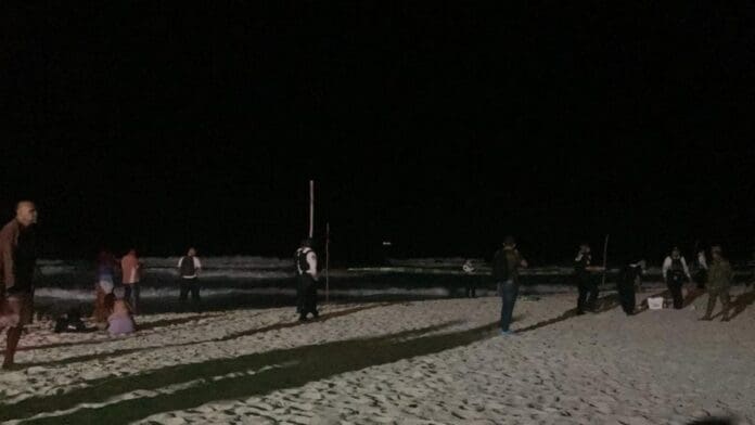 Una persona murió ahogada en la playa Gaviota Azul de Cancún. Resultó un elemento que era parte de la Guardia Nacional.