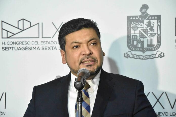 Luis Enrique Orozco aceptaría dejar el cargo de gobernador interino si revocan nombramiento del Congreso de Nuevo León