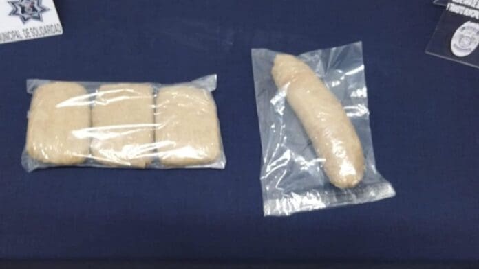 Sujeto fracasa en el contrabando de droga en cárcel de Playa del Carmen