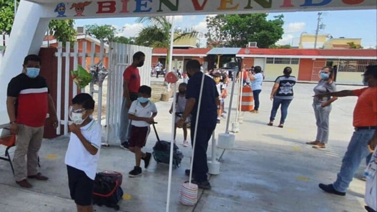 No ha vuelto a ser obligatorio el cubrebocas en escuelas de Quintana Roo: Secretaría de Educación