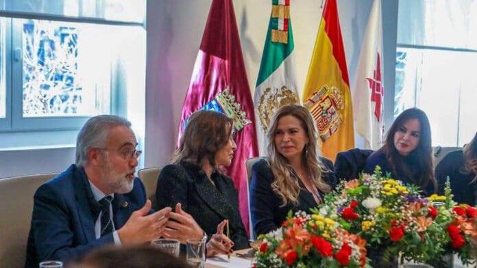 La presidenta Lili Campos presentó ante empresarios y autoridades la estrategia de promoción 