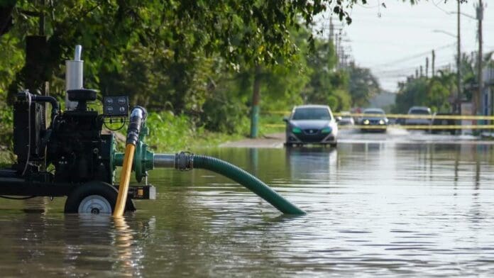 Se esperan lluvias y chubascos con descargas eléctricas en Quintana Roo este lunes