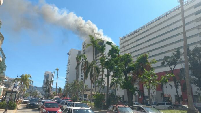 Se incendia el Hotel Emporio de Acapulco