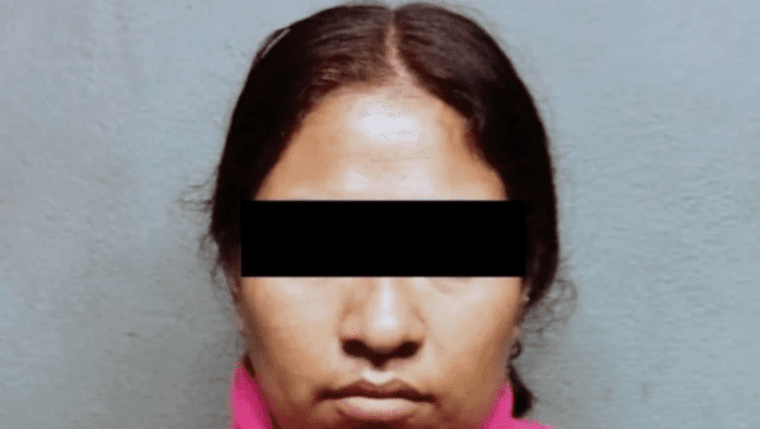 Video: Mujer es detenida por maltratar a su esposo en Nuevo León