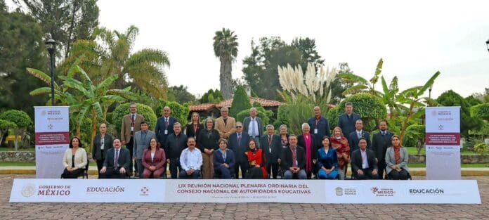 Participa la SEQ en la LIX Reunión Nacional Plenaria Ordinaria del Consejo Nacional de Autoridades Educativas (CONAEDU)