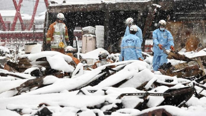 Nuevo recuento eleva a 323 los desaparecidos en Japón tras el terremoto