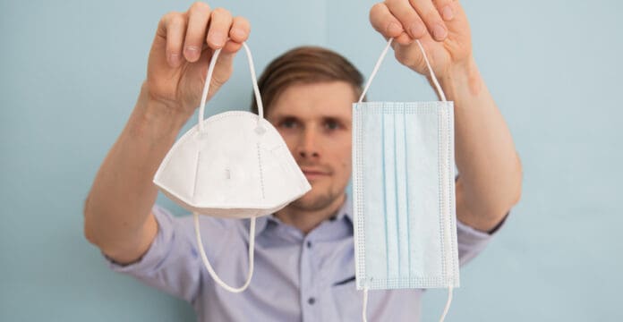 Piden uso de cubrebocas ante alza de enfermedades en México