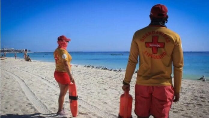 Playa del Carmen tendrá nuevas torres de guardavidas este 2024. Así lo dio a conocer el titular de Protección Civil.