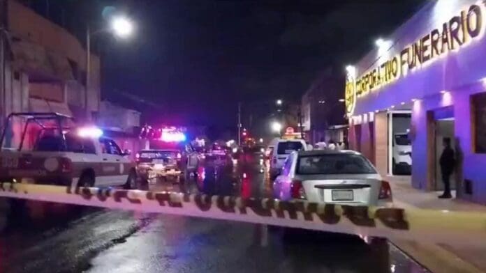 Muere electrocutado un joven en Cancún tras pisar un charco donde había un cable suelto