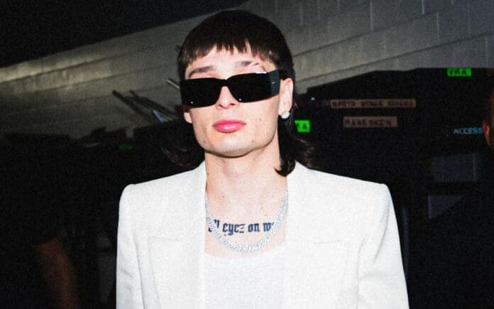 No quieren a Peso Pluma en Chile: El caso llega a la Corte para que no se presente en Viña del Mar