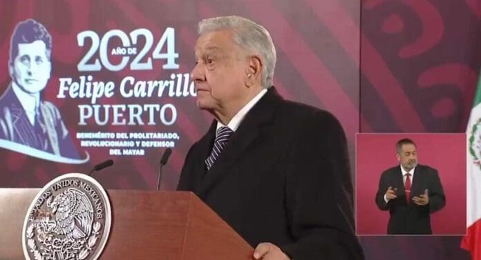 AMLO aseguró en su conferencia de este viernes que se arrepiente de no haber comprado dos refinerías más durante su sexenio.