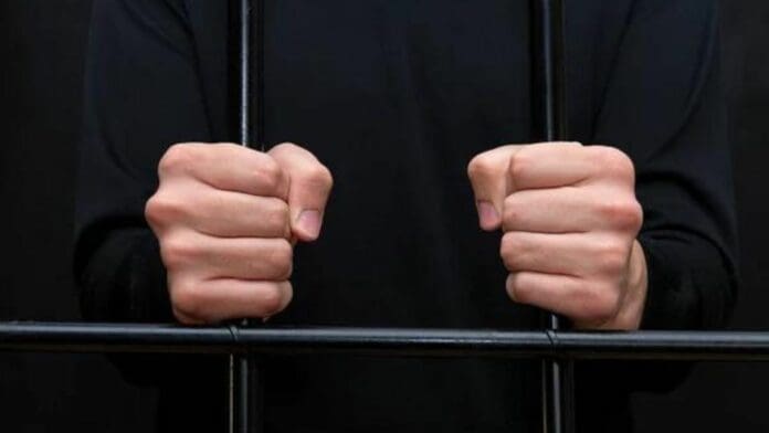 Arrestan a cuatro mexicanos por tiroteo en Indonesia