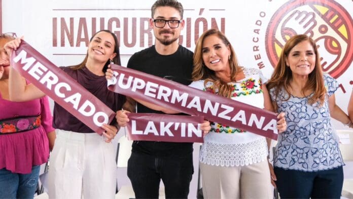 Con una inversión de 43 mdp inaugura Mara Lezama y Román Meyer el Mercado Lak´in, de la SM 259 en Cancún