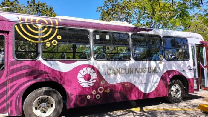 Cambiarán imagen de nuevos camiones de Zona Hotelera de Cancún; se pagarán con tarjeta y efectivo