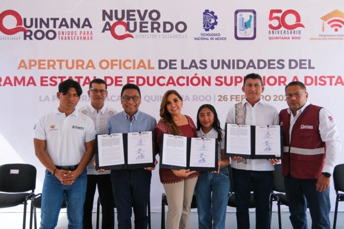 Abre Mara Lezama espacios para que más jóvenes tengan una carrera profesional en Quintana Roo
