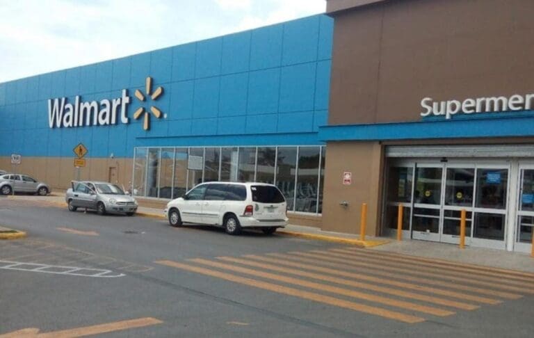 Walmart anunció que se construirán 28 tiendas más durante los siguientes dos años en Quintana Roo. Siguen llegando inversiones.