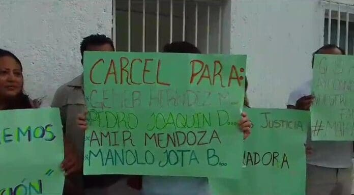Ciudadanos de Cozumel despojados de predios denuncian que pese a que la gobernadora dio instrucciones, funcionarios no los atienden.