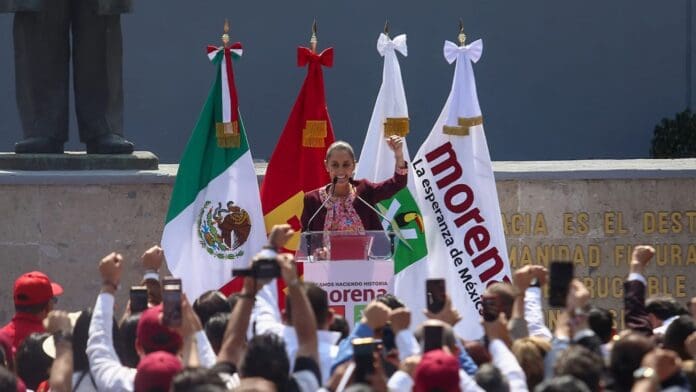 Se registra Claudia Sheinbaum como candidata presidencial ante el INE