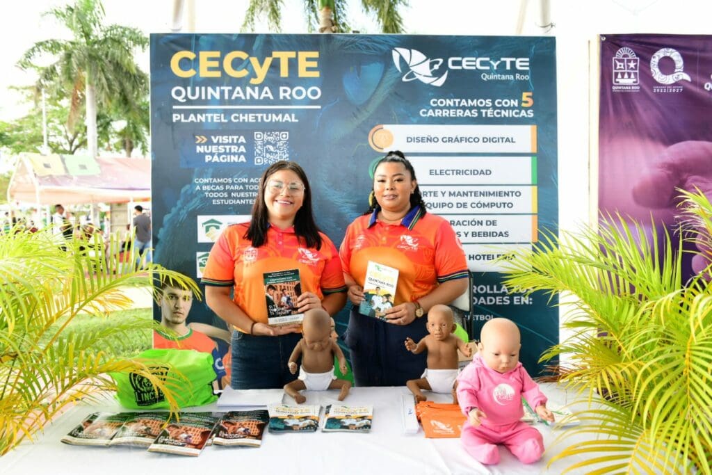 Inauguran la Segunda Feria de la Estrategia Nacional en el Aula Prevención de Adicciones “Si te Drogas te Dañas”