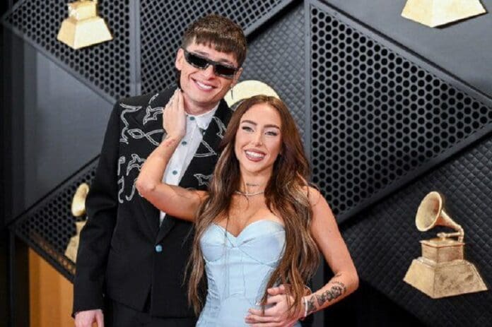 Peso Pluma gana su primer Grammy