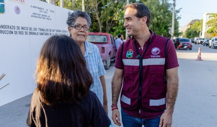 Diego Castañón pone en marcha la construcción del drenaje sanitario en la colonia Huracanes de Tulum
