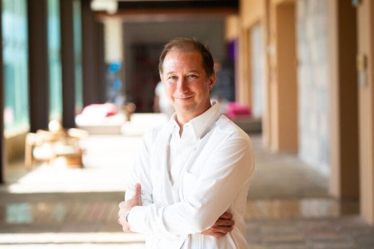 David Ortiz da paso al costado y se debilita (más) candidatura de Jorge Portilla en Tulum