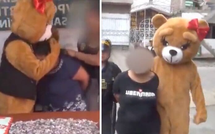 VIDEO Policía se disfraza de oso de San Valentín para detener a delincuente