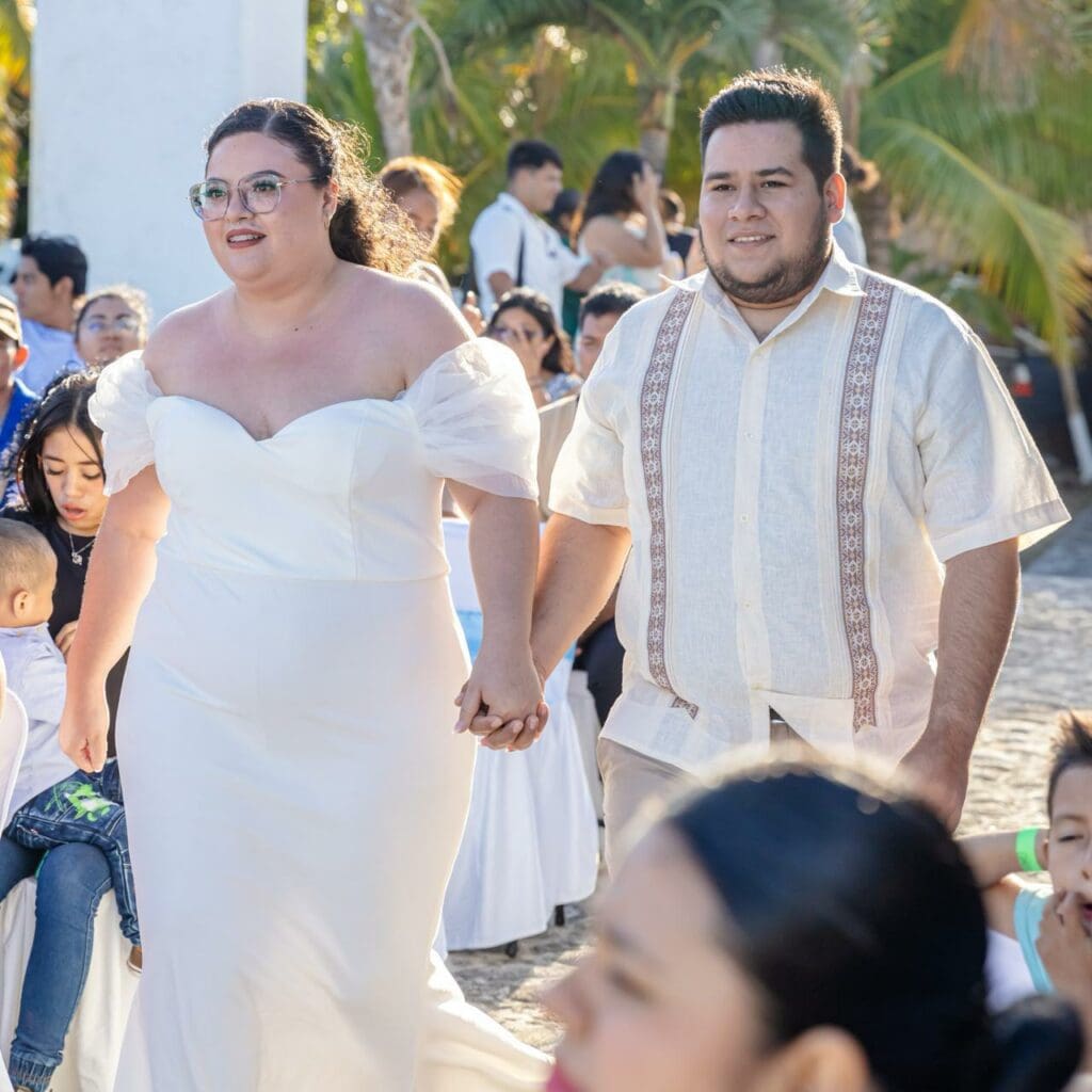 SÍ ACEPTO: Bodas Colectivas en Tulum reúne a 40 parejas en el día Amor y la Amistad