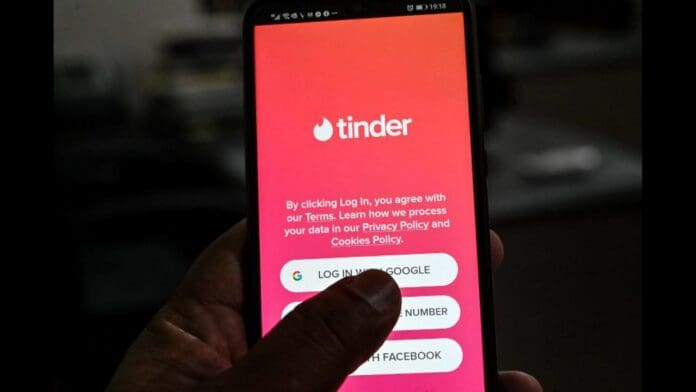 Critican a sujeto por su lista de requisitos para salir con chicas en Tinder