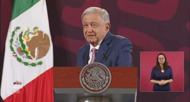 Video: Montaje de Loret, supuesta entrega de dinero de Los Zetas a mi campaña: AMLO