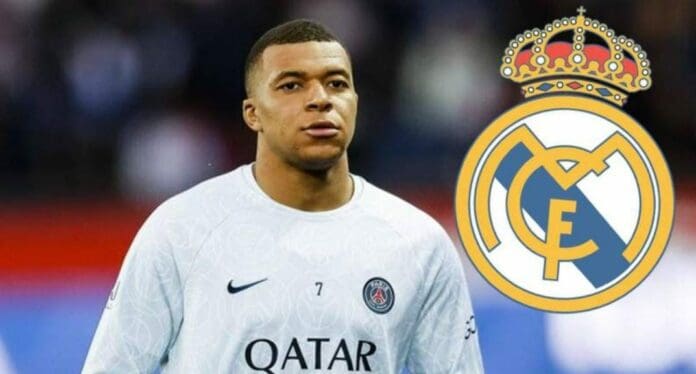 El delantero Kylian Mbappé ya tendría un precontrato con el Real Madrid. Medios españoles aseguran que sí llega al equipo blanco.