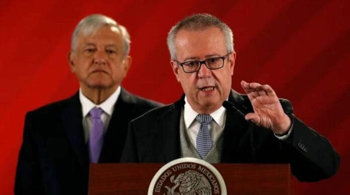 Ha fallecido este lunes el reconocido economista y exsecretario de Hacienda del gobierno de AMLO, Carlos Urzúa.