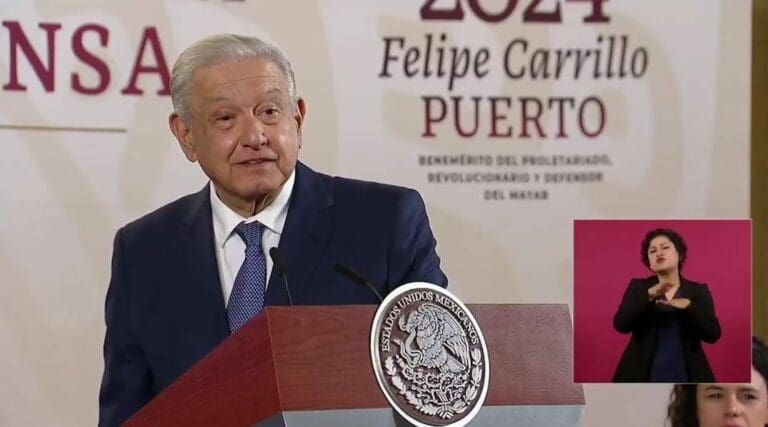 AMLO fue severamente cuestionado por exhibir datos personales de la corresponsal del NYT. Pese a todo se justificó.