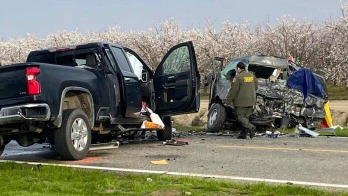 Mueren ocho personas por accidente en California; mexicanos, entre los afectados