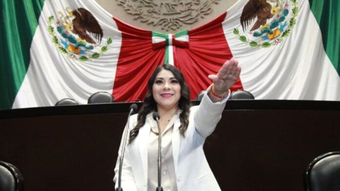 Iliana Campos asume como diputada federal suplente del distrito 02 de Quintana Roo