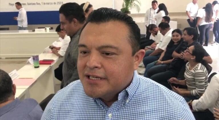 Funcionarios y regidores del Ayuntamiento de Solidaridad solicitaron licencia en apego a la ley electoral y por las campañas.
