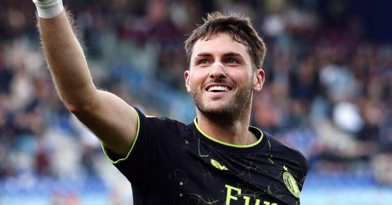 Video: Santiago Giménez anota de nuevo en el empate ante el PSV del ‘Chucky’ Lozano