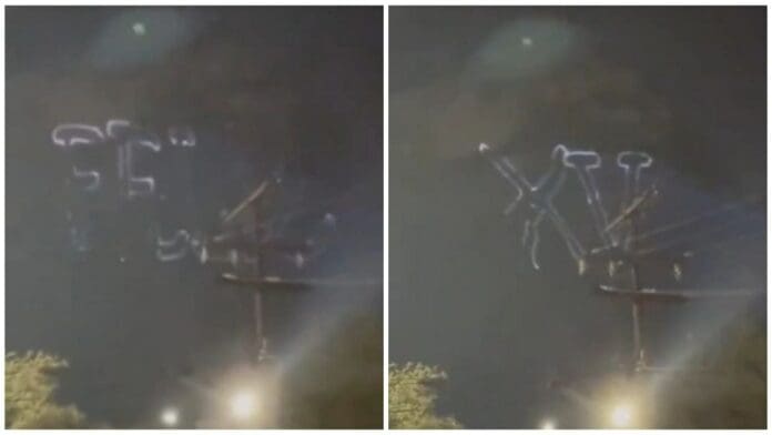 Quinceañera recibe mensaje proyectado con laser en un cerro de Monterrey