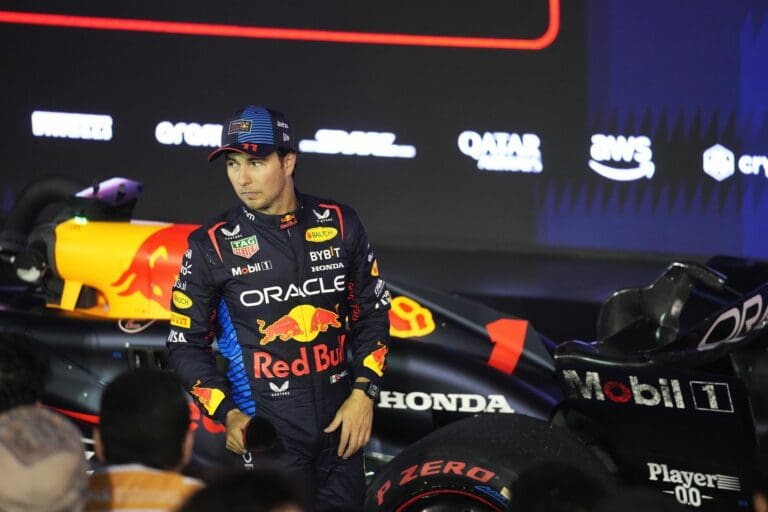 Sergio “Checo” Pérez es el segundo en el Gran Premio de Arabia Saudita