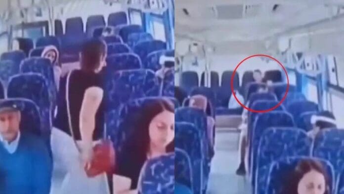 Video Captan a una mujer defecando a bordo del transporte público en Chile