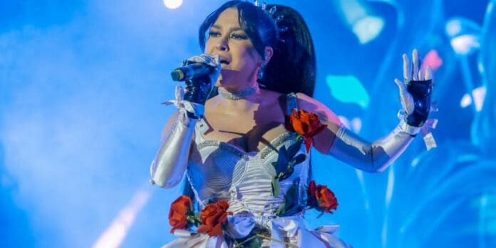 Así fue el regreso de Belanova: da show espectacular en el Vive Latino 2024