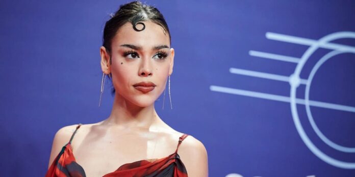 Danna Paola pide disculpas tras provocar acoso a mujer en X Cometí un error