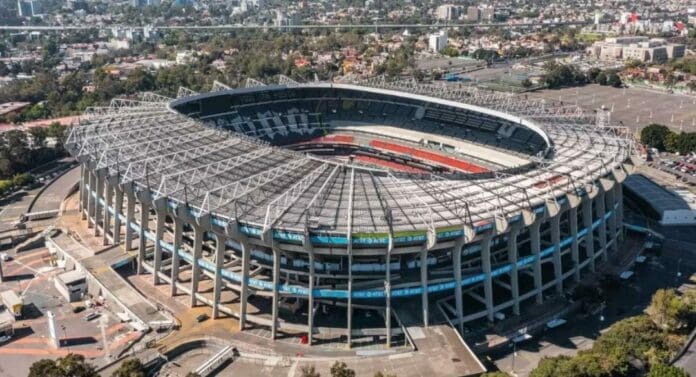 El histórico Estadio Azteca estaría enfrentando un problema. Y es que se dio a conocer que no habría aprobado las inspecciones de la FIFA.