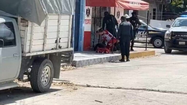 Sujeto ejecutado afuera de un expendio de cervezas en Cancún vendía ropa en tianguis