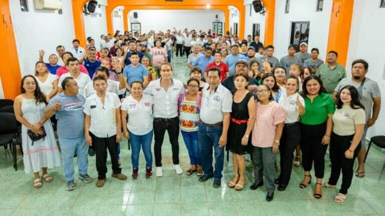 Afiliados a Untrac refrendan apoyo a Diego Castañón Trejo