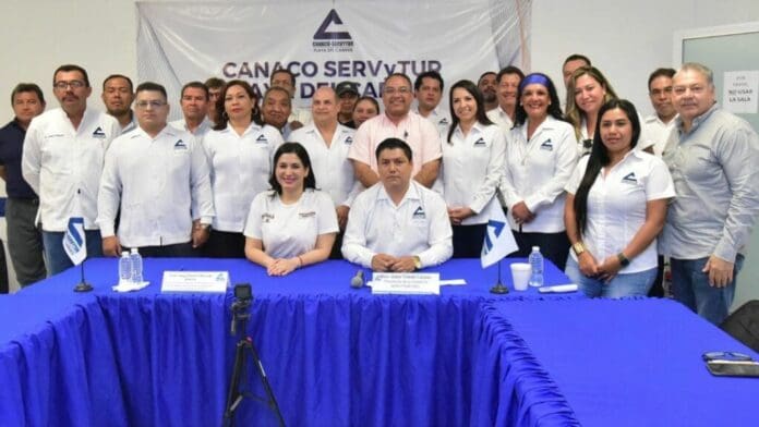 Con empresarios, expertos y ciudadanos, Estefanía Mercado construirá su Plan Municipal de Desarrollo